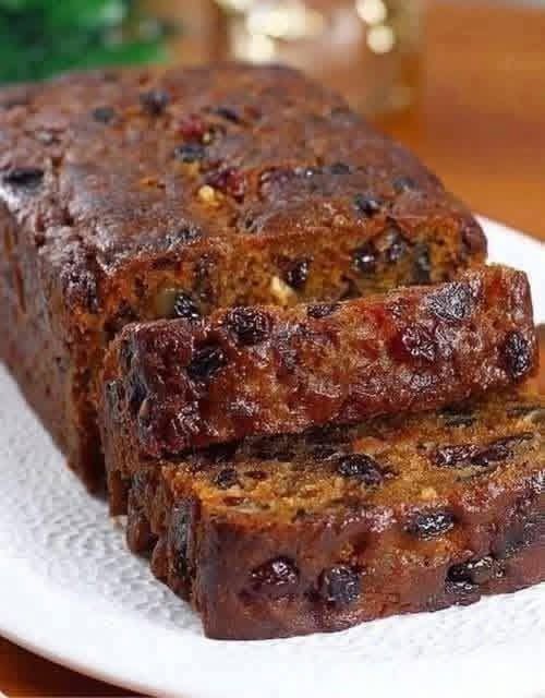 3 apples, 3 eggs, a glass of milk apple dessert loaf cake