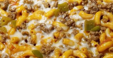 Cheesy Beef and Macaroni Skillet