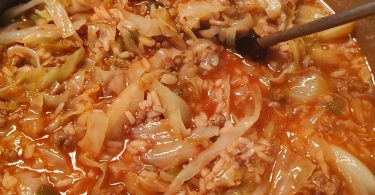 Golumpki Soup — hearty cabbage roll soup with ground beef and rice