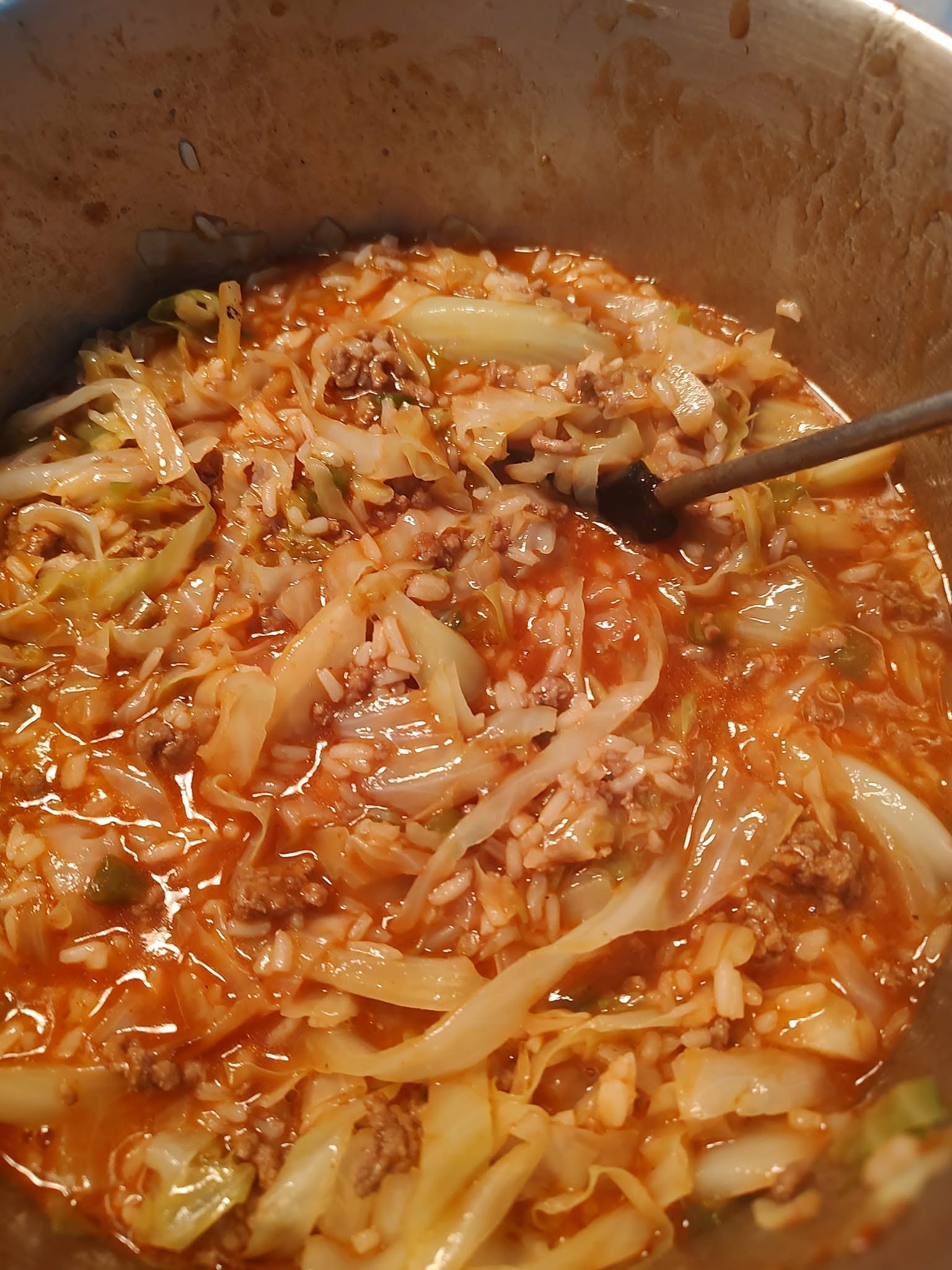 Golumpki Soup — hearty cabbage roll soup with ground beef and rice