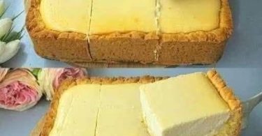 Torta della Nonna — Italian custard tart with pine nuts